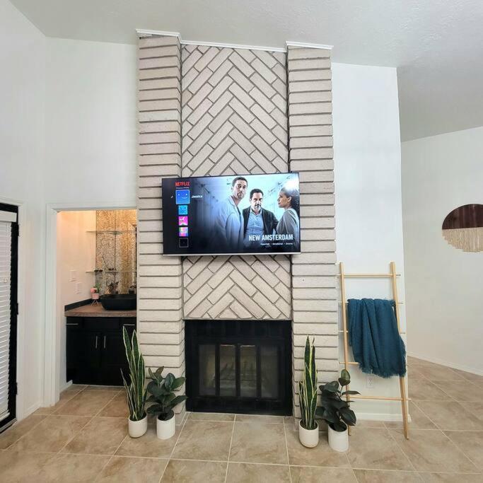 The Ritz Spa Sanctuary Hot Tub/Patio/Fam/Pet Las Cruces Eksteriør billede