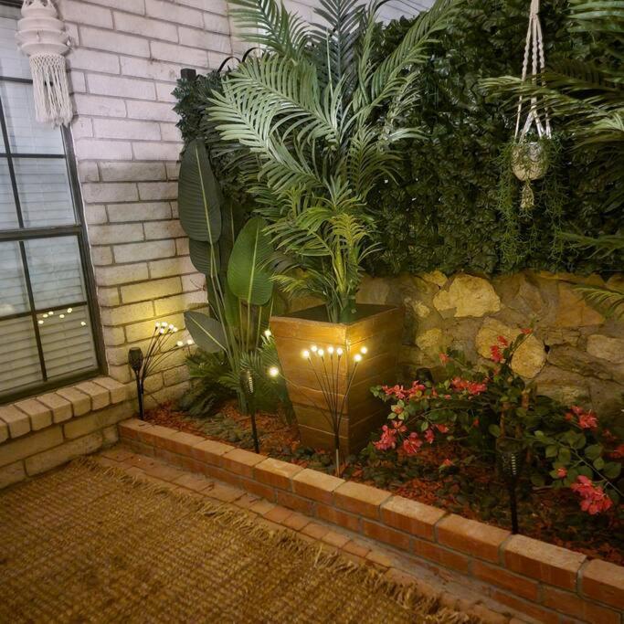 The Ritz Spa Sanctuary Hot Tub/Patio/Fam/Pet Las Cruces Eksteriør billede